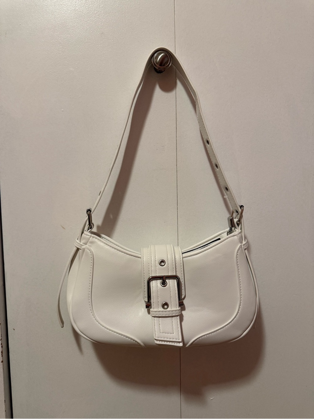 White Buckle Shoulder Bag